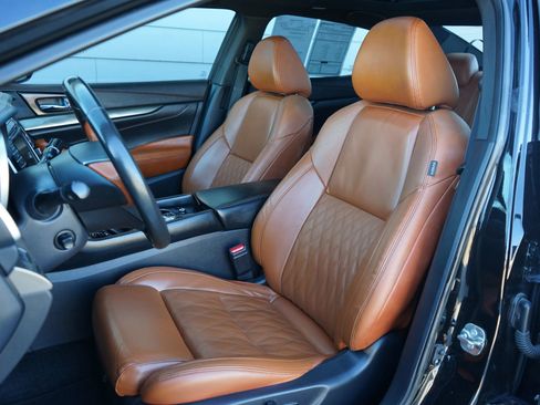 Used 2019 Nissan Maxima Platinum w/ Reserve Package image 23