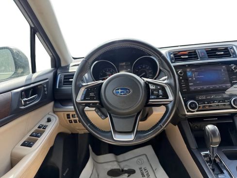 Used 2019 Subaru Outback 2.5i Limited AWD/4WD image 13