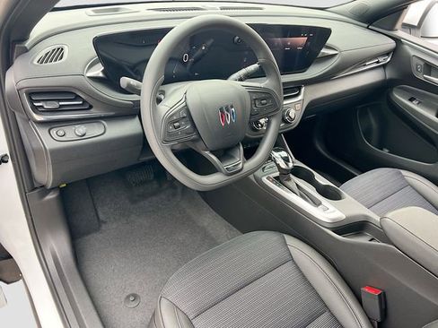 New 2026 Buick Envista Preferred w/ Convenience II Package image 6