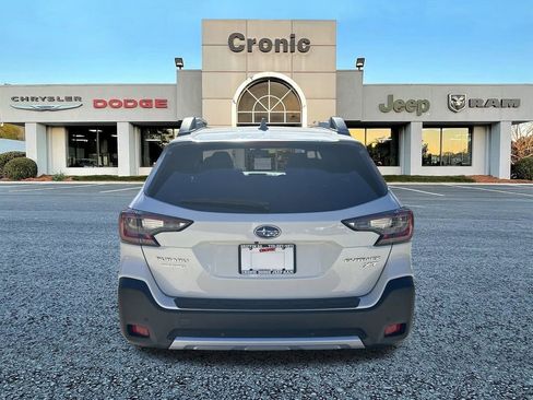 Used 2024 Subaru Outback Limited XT image 4