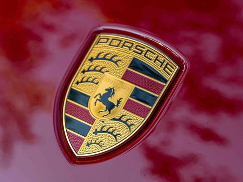 Used 2022 Porsche Macan image 32