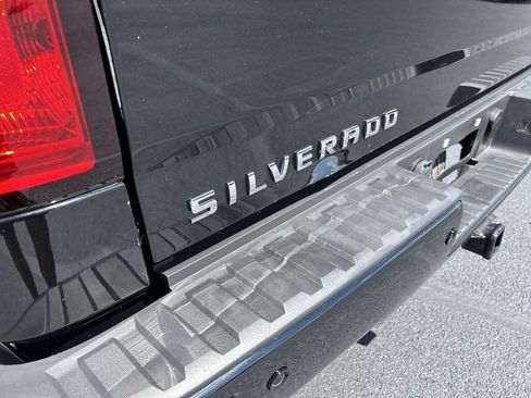 Used 2018 Chevrolet Silverado 1500 LT w/ All Star Edition AWD/4WD image 12
