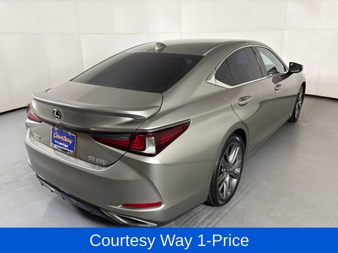 Used 2019 Lexus ES 350 F Sport w/ Accessory Package 2 FWD image 11