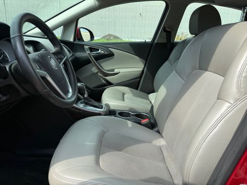 Used 2014 Buick Verano Convenience FWD image 7