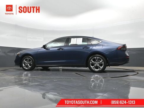 Used 2024 Honda Accord EX image 35