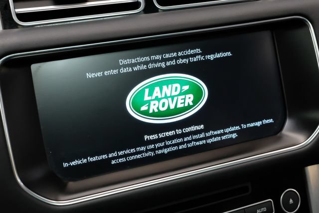 Used 2017 Land Rover Range Rover Supercharged AWD/4WD image 31