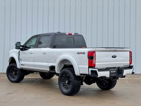 New 2026 Ford F350 Lariat AWD/4WD image 3