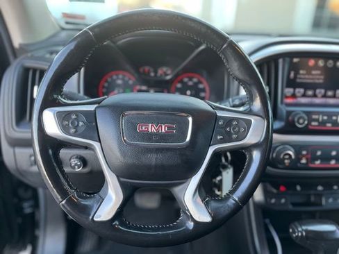 Used 2016 GMC Canyon SLT image 19