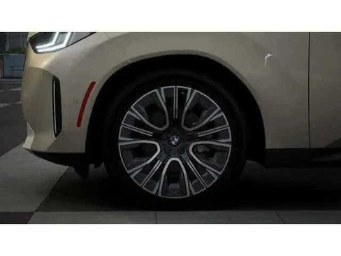 New 2026 BMW X3 xDrive30i w/ Premium Package AWD/4WD image 7