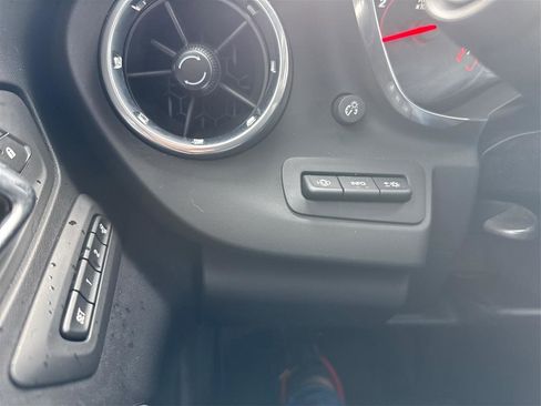 Used 2016 Chevrolet Camaro SS RWD image 18