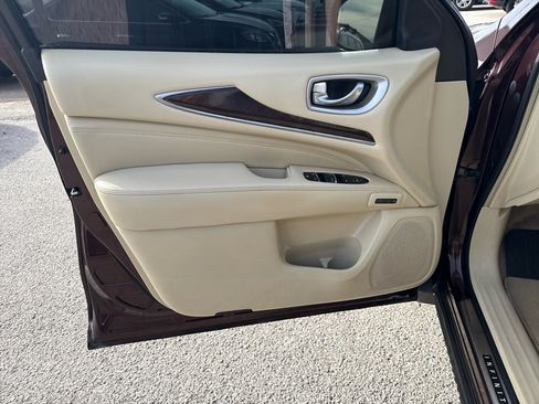 Used 2013 INFINITI JX35 AWD w/ Premium Pkg image 14