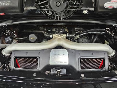 Used 2012 Porsche 911 Turbo AWD/4WD image 4