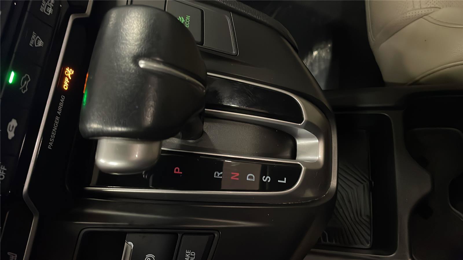 Used 2019 Honda CR-V Touring image 18