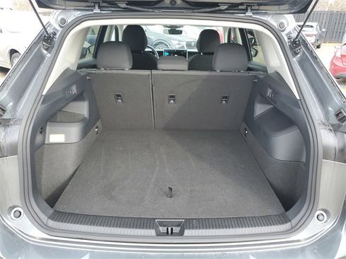 Used 2025 Volkswagen Tiguan S image 8