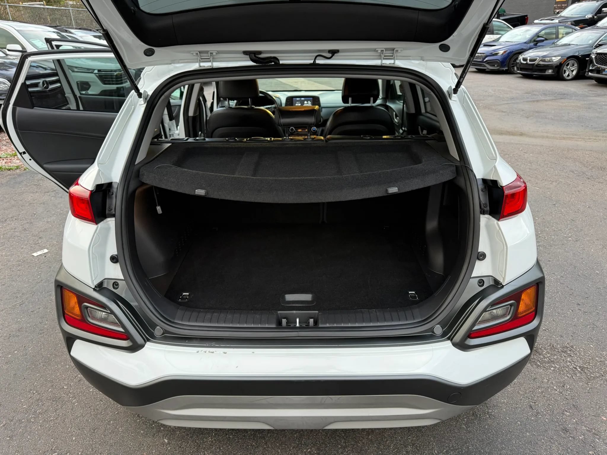 Used 2018 Hyundai Kona Limited AWD/4WD image 29