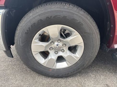 Certified 2025 RAM 1500 Big Horn image 8