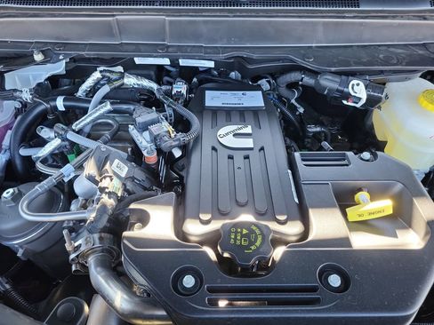 New 2026 RAM 3500 Big Horn image 32