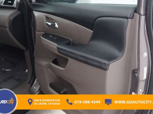 Used 2016 Honda Odyssey EX-L image 18