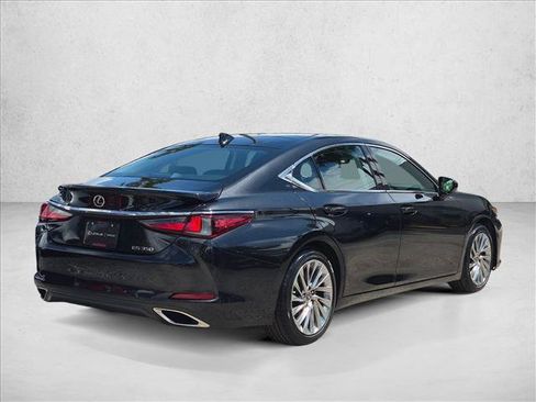 Certified 2023 Lexus ES 350 Ultra Luxury w/ Accessory Package (Z2) FWD image 5