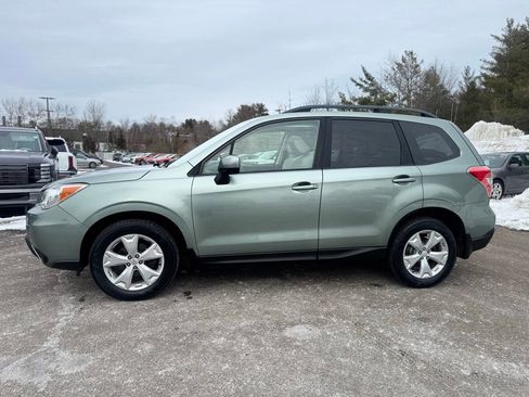 Used 2014 Subaru Forester 2.5i Premium w/ All-Weather Package image 3