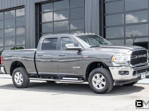 Used 2020 RAM 2500 Big Horn w/ Level 2 Equipment Group AWD/4WD image 7