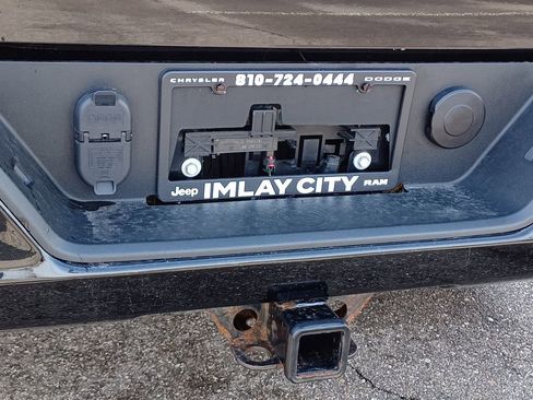 Used 2021 Chevrolet Silverado 1500 LT Trail Boss w/ Convenience Package II AWD/4WD image 10