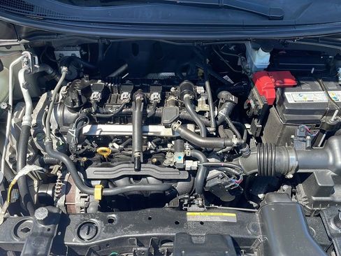 Used 2020 Nissan Versa S FWD image 23