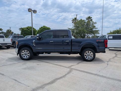 Used 2019 Ford F250 Lariat w/ Lariat Ultimate Package AWD/4WD image 7