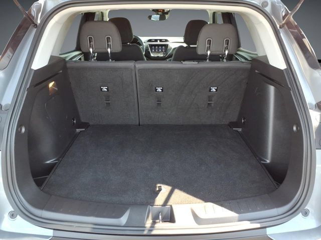 Used 2021 Chevrolet TrailBlazer LT w/ Convenience Package FWD image 15