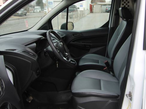 Used 2016 Ford Transit Connect XL image 9