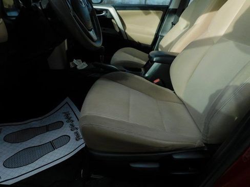Used 2015 Toyota RAV4 XLE image 7