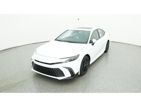 Used 2025 Toyota Camry SE w/ Multimedia Upgrade Package FWD image 22