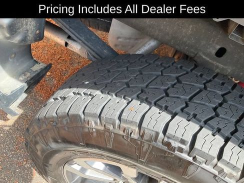Used 2021 GMC Sierra 1500 AT4 AWD/4WD image 13