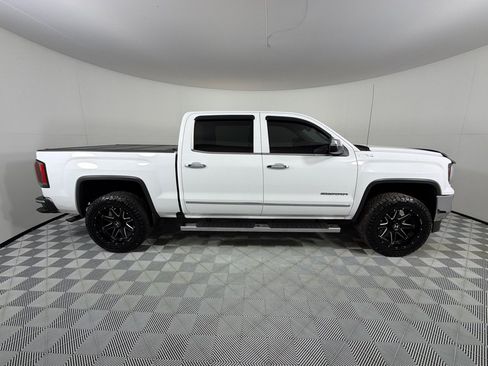 Used 2017 GMC Sierra 1500 SLT w/ SLT Premium Package AWD/4WD image 4