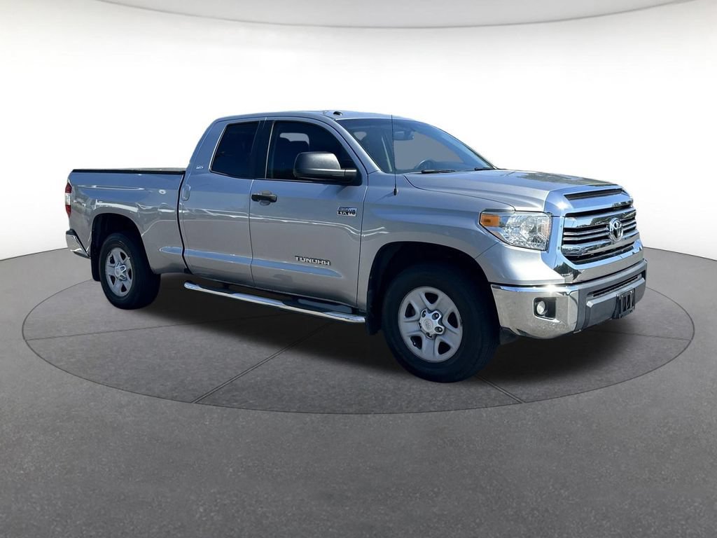Used 2017 Toyota Tundra SR5 w/ SR5 Upgrade Package RWD image 8