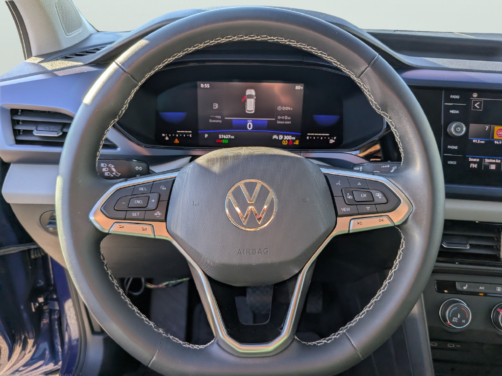 Used 2022 Volkswagen Taos SE FWD image 27