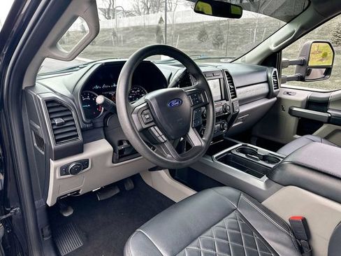 Used 2021 Ford F350 XLT w/ XLT Value Package image 11