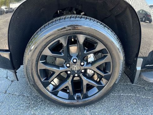 Used 2023 Chevrolet Silverado 1500 Custom w/ LPO, Dark Essentials Package image 12