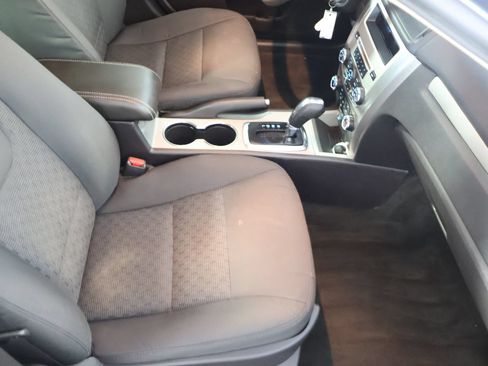 Used 2011 Ford Fusion SE FWD image 49