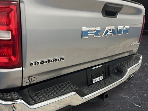 Used 2025 RAM 1500 Big Horn AWD/4WD image 40
