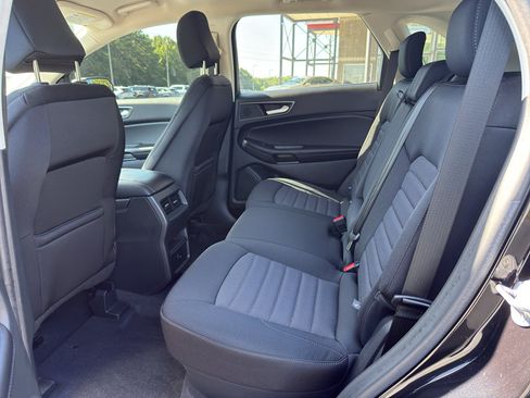 Used 2024 Ford Edge SE AWD/4WD image 12