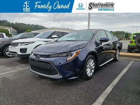 Used 2022 Toyota Corolla XLE FWD image 1
