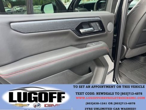 New 2025 GMC Yukon AT4 Ultimate AWD/4WD image 12