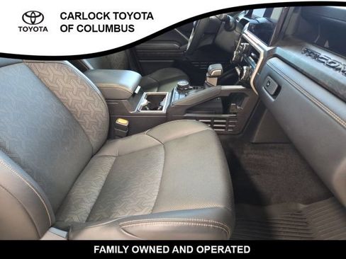 Used 2025 Toyota Tacoma Limited AWD/4WD image 20