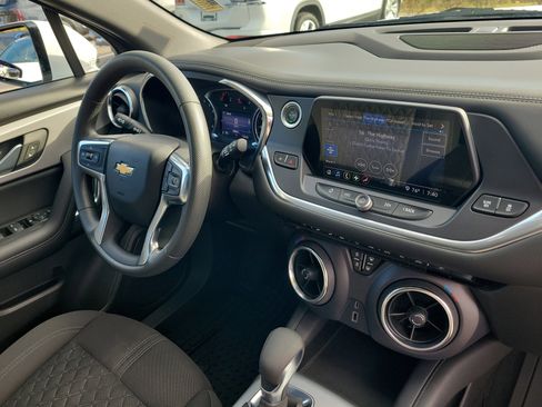 Used 2021 Chevrolet Blazer LT image 8
