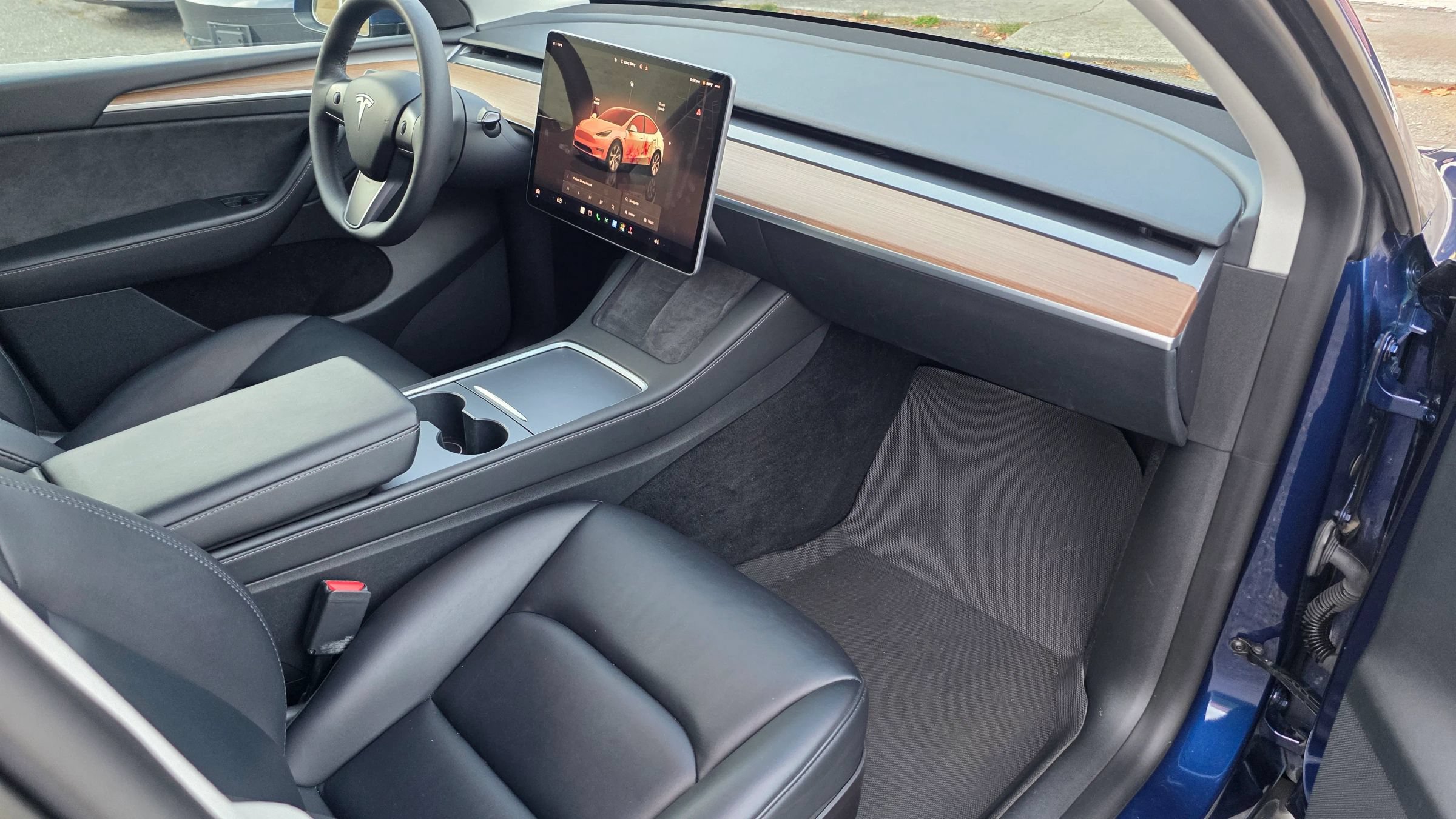 Used 2023 Tesla Model Y Long Range AWD/4WD image 13