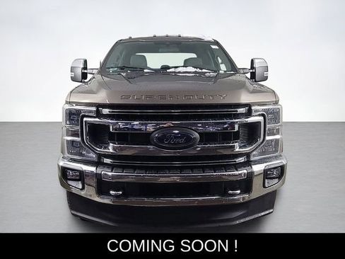 Certified 2022 Ford F250 XLT w/ XLT Premium Package image 8