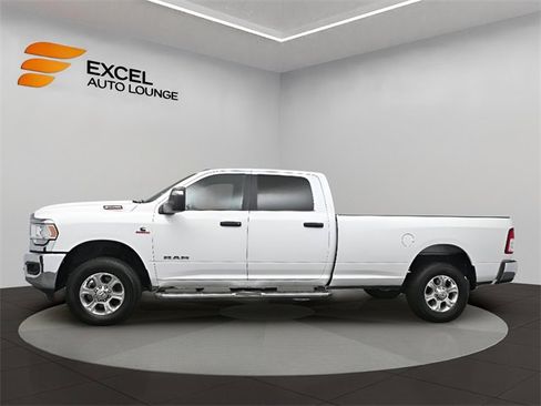 Used 2024 RAM 3500 Big Horn image 2