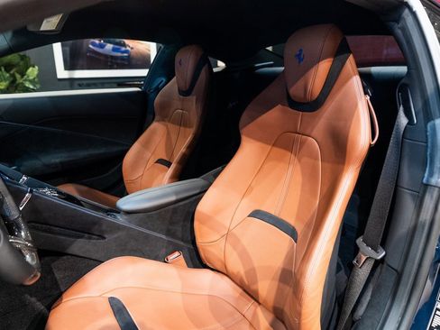 Certified 2022 Ferrari Roma image 4