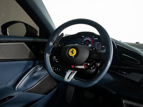 Used 2024 Ferrari Purosangue image 35